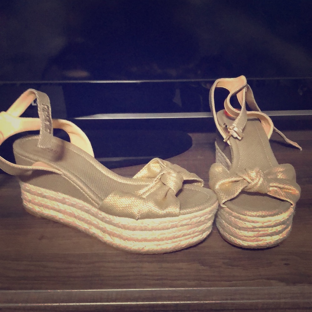 Michael Kors.  9.5.  Never Worn.